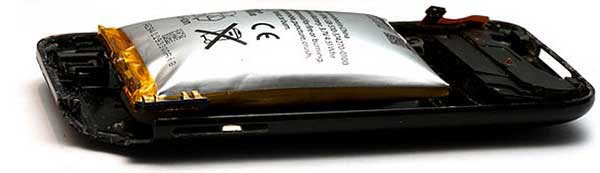 Cambia ora la batteria del tuo iPhone! Chiama il 333.22.29.308